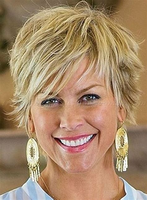 shaggy short haircuts for women|short shaggy haircuts for women over 50.